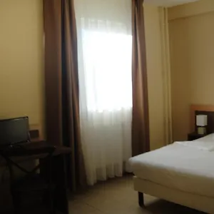 Student 3*, Bucureşti România